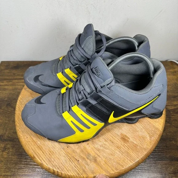 Nike Shox Nz Mens Grey Yellow Athletic Running Shoes Size 11.5 633631-070